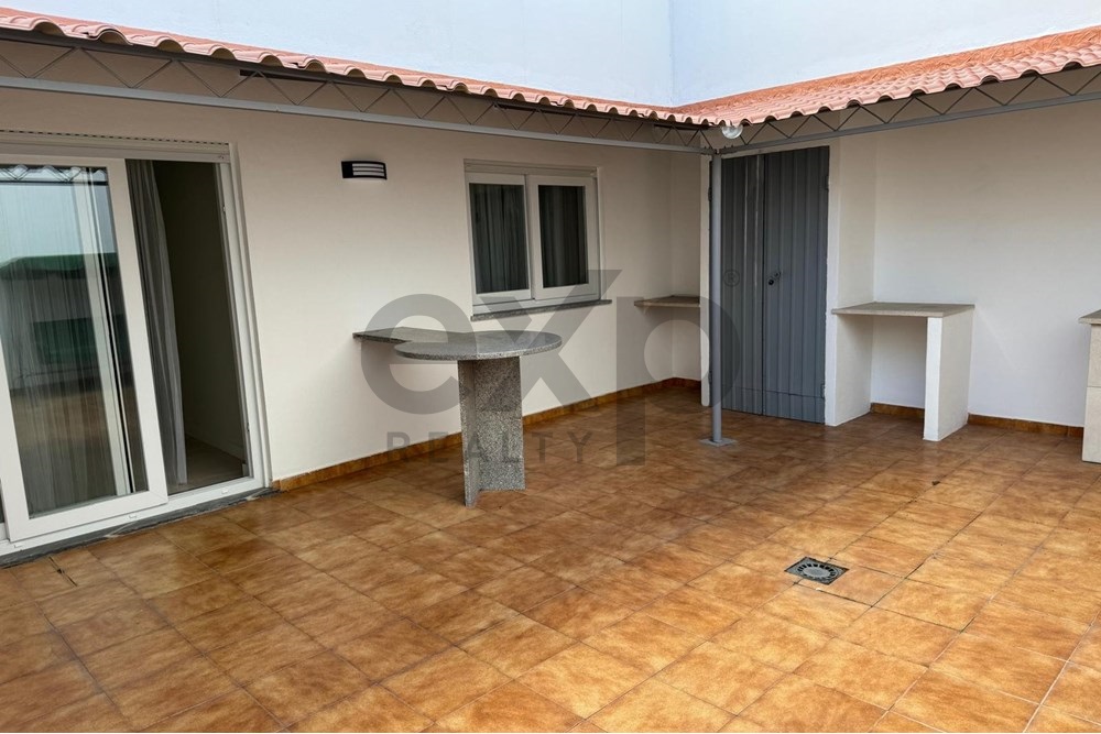 Magnífico apartamento T3 com terraço em Caldas da Rainha