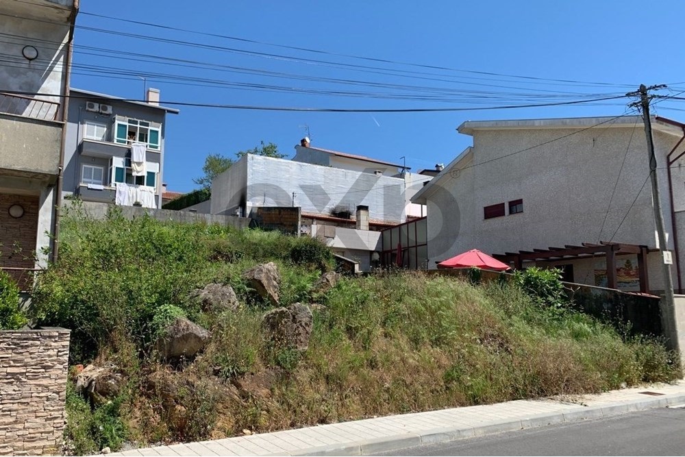 Terreno para Construção de Moradia em Foz do Sousa, Gondomar