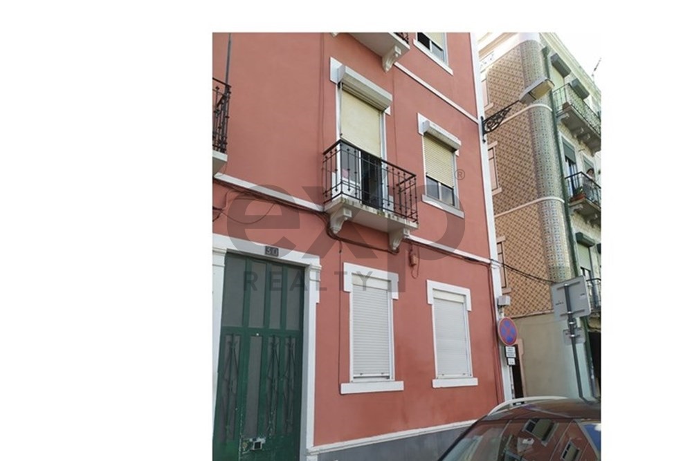 Apartamento T3 na Penha de França com quintal