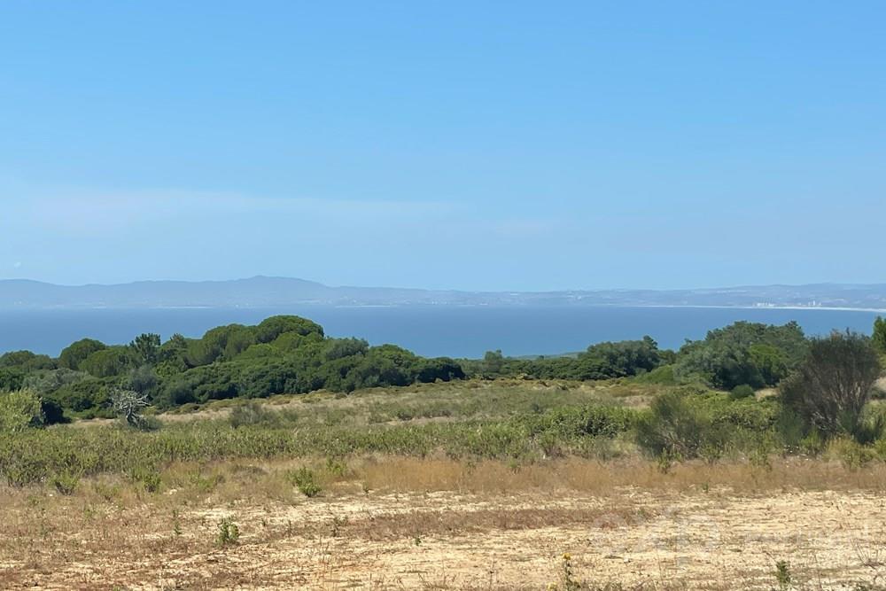 Urban Land with Sea View and Sintra Mountains