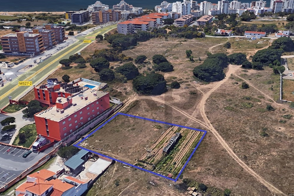 Terreno Urbanizável em Quarteira – Oportunidade Única de Investimento