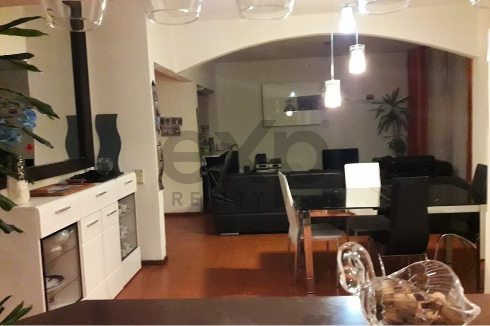 APARTAMENTO T4 Miramar