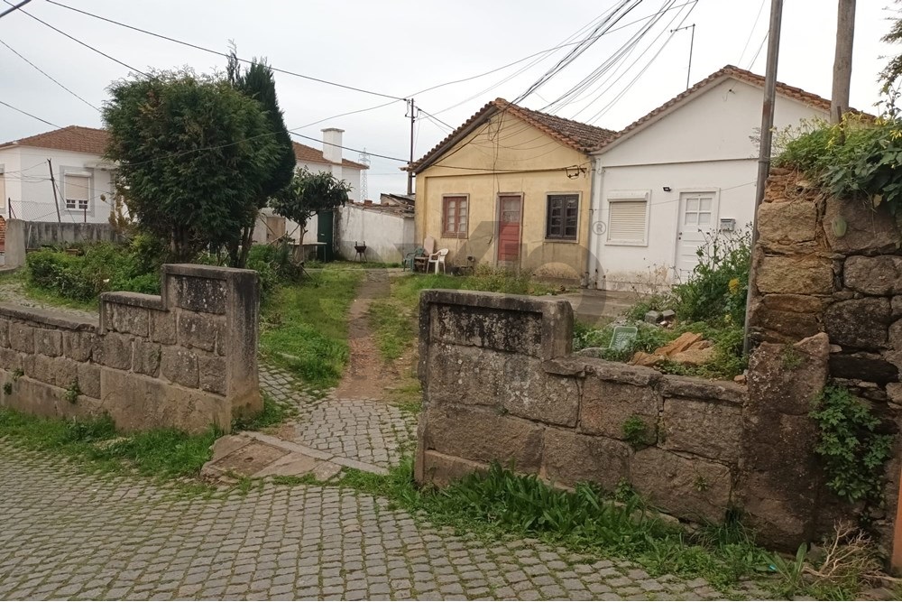 Bairro habitacional com 10 moradias