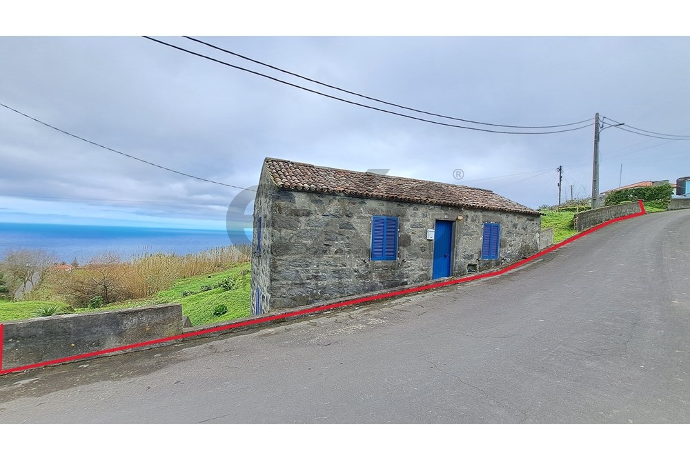 Moradia Rústica com Vista Mar – Santana (Feteira Grande), Nordeste