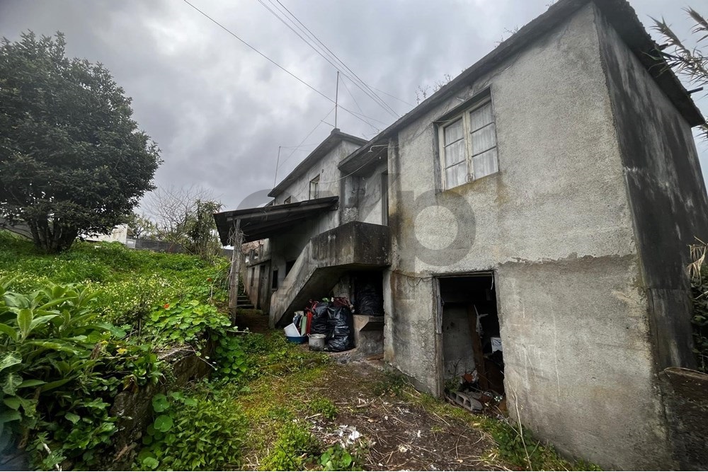 À Venda &#124; Casa Tradicional de Santana – Um Verdadeiro Tesouro da História Madeirense