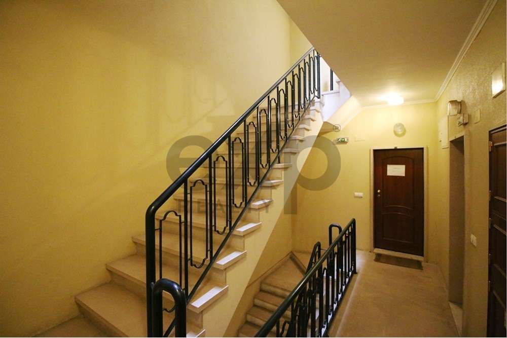 Apartamento T4 com 2 parqueamentos e arrecadação em Santarém