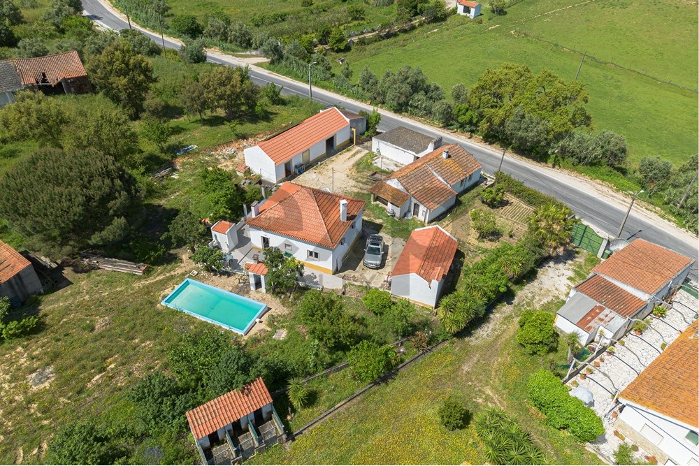 House T4
