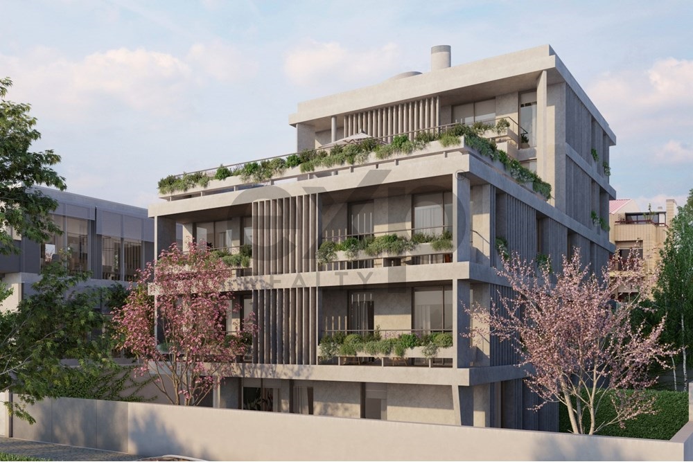 APARTAMENTO T2, Com Jardim - LORDELO DO OURO - PORTO