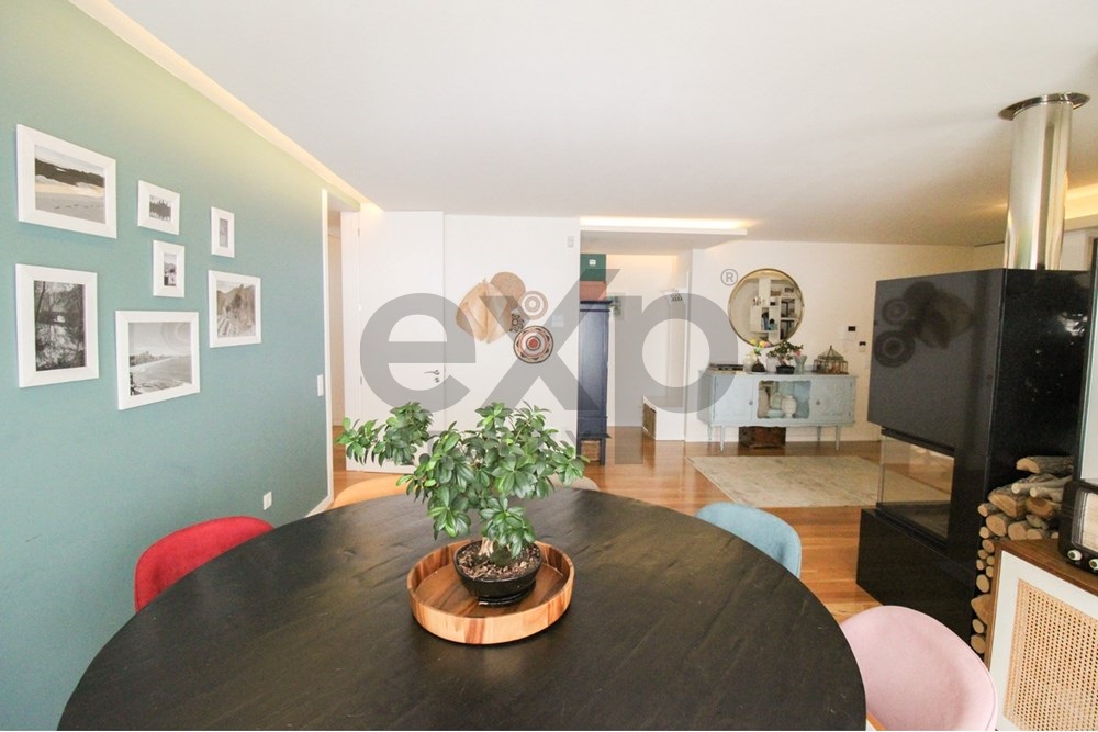 Linda Penthouse T3 com vistas sobre o Porto e o Rio Douro!!