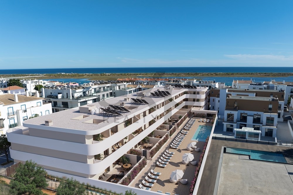 EXCELLENT TWO BEDROOM APARTMENT WITH POOL JUST 200 METERS FROM CABANA'S PROMENADE