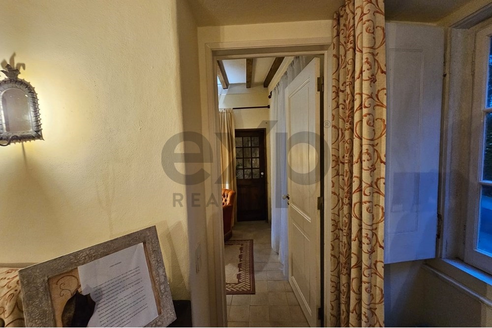 Charmoso Apartamento T1 à Venda no centro da Vila de Sintra