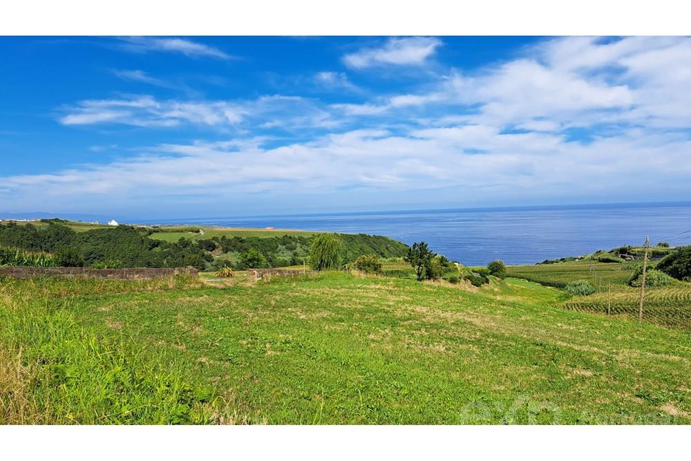 Terreno com Vista Mar