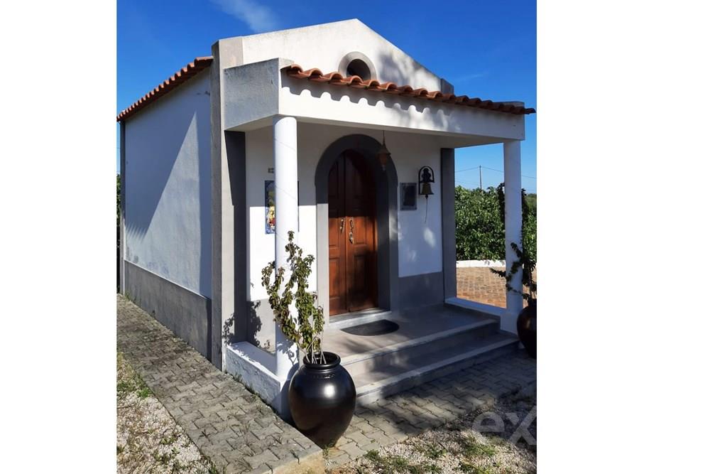 ALGARVE-MOCARAPACHO/FUSETA - MORADIA T7 (SUITES) COM 8  CASAS DE BANHO E PISCINA (Projeto aprovado)