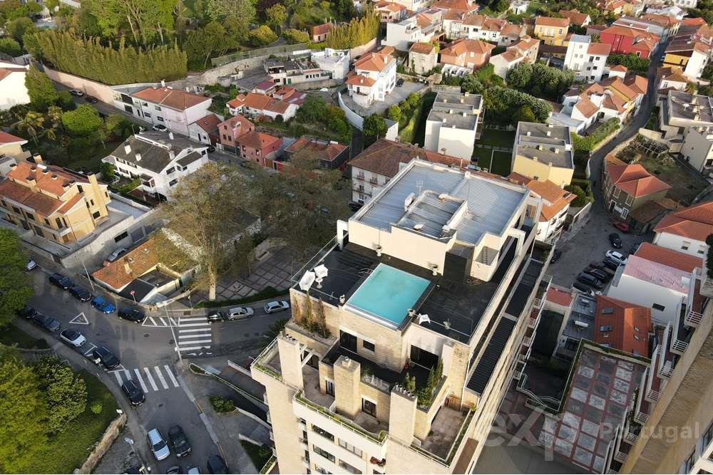 FABULOSA PENTHOUSE COM TERRAÇOS, NA FOZ DA CIDADE DO PORTO, COM VISTAS PREVILIGIADAS E DESLUMBRANTES SOBRE A FOZ DO DOURO E SOBRE O MAR