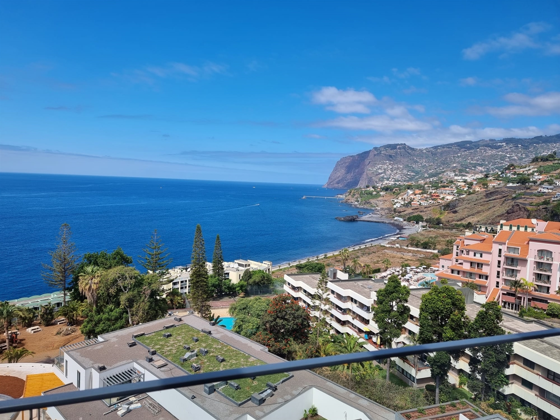 Apartment T2 Luxury - Estrada Monumental - Front Sea