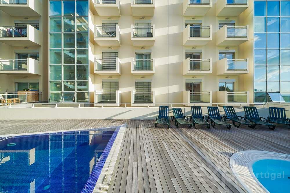 Apartamento luxo T3 Funchal com Piscina e Ginásio