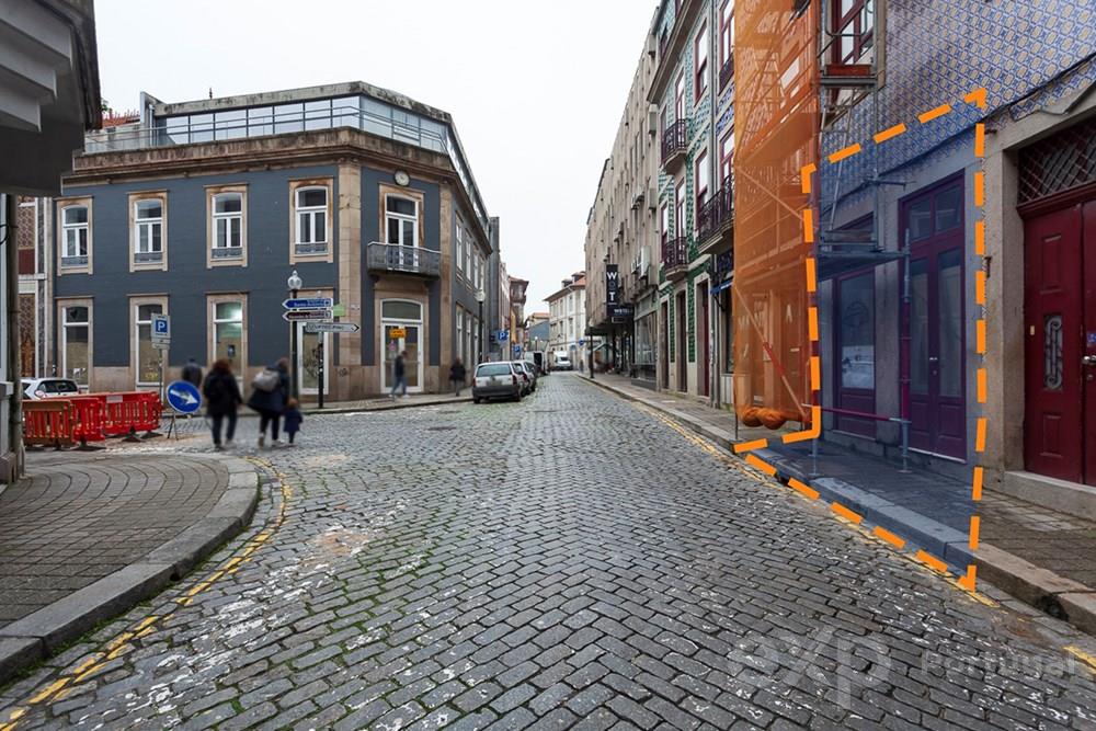 Unique Opportunity for Your Business in the Heart of Porto´s Baixa!