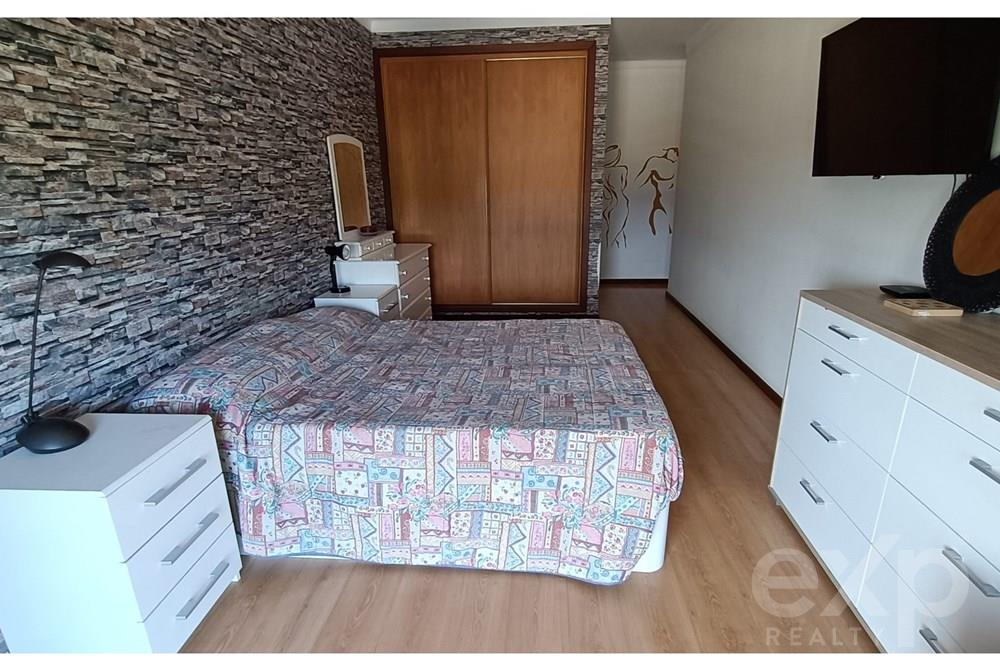 Apartamento T4 à venda em Estoi, Faro, Algarve, Portugal