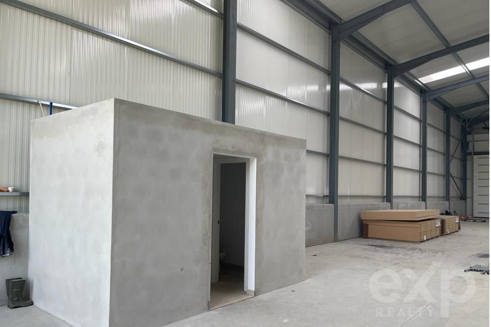 New Industrial Warehouse for sale in Lousada