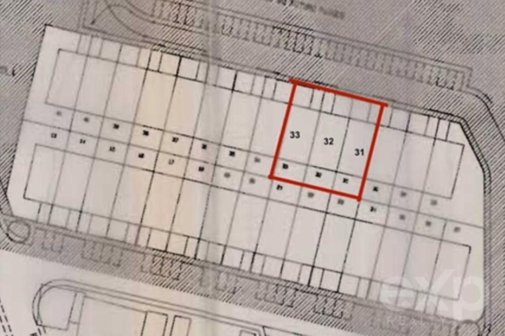 Lote para construção de moradia em banda com 210m2