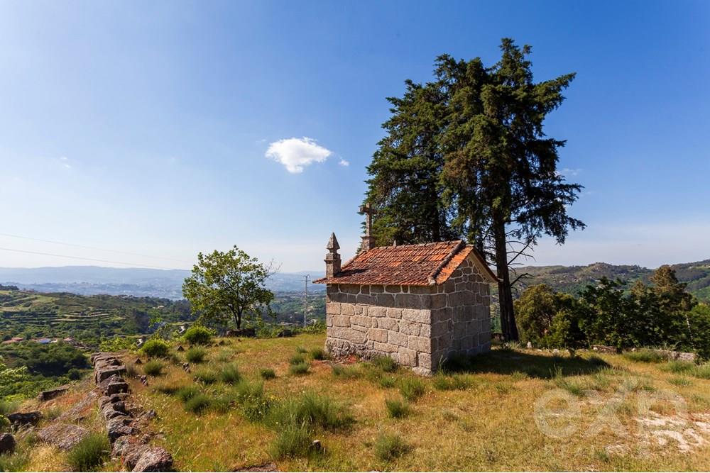 CHARMOSA CAPELA / QUINTA | INVESTIMENTO TURISMO - MARAVILHOSAS VISTAS