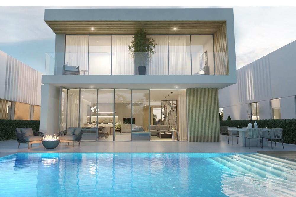 MORADIA T5 INDIVIDUAL MODERNA E ARQUITETURA CONTEMPORANEA COM PISCINA EM FARO