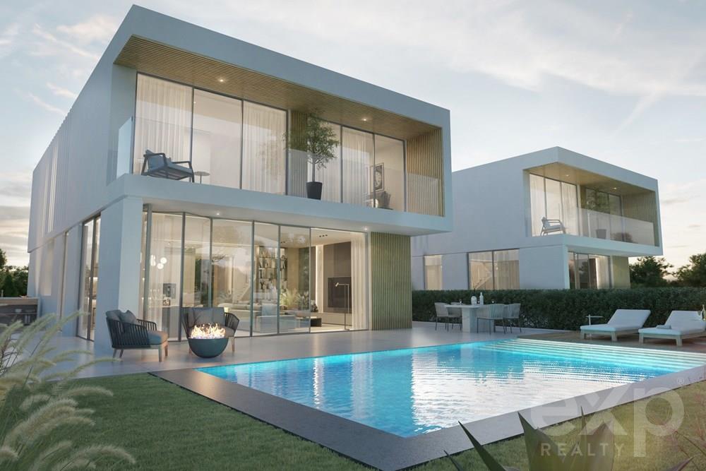 MORADIA T5 INDIVIDUAL MODERNA E ARQUITETURA CONTEMPORANEA COM PISCINA EM FARO