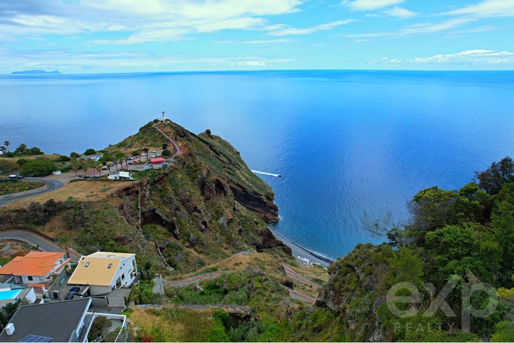 Plot of Land for Sale in GARAJAU - Oceanfront and Low Altitude