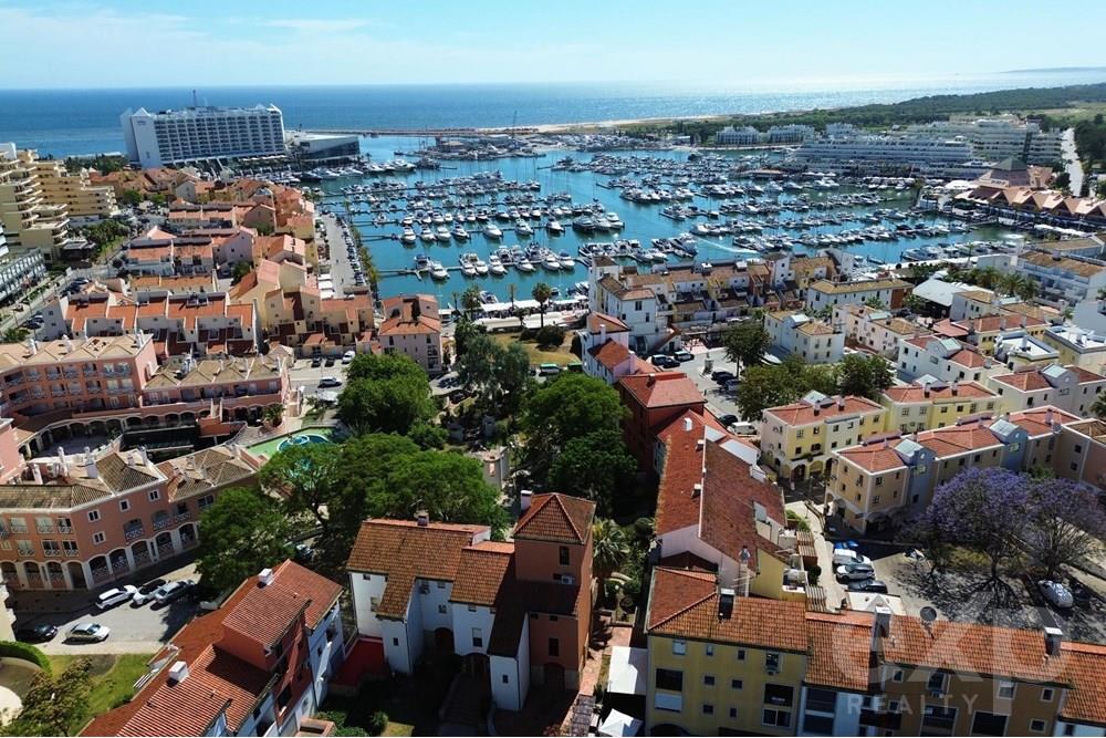 Fantástica Penthouse T2+1 Triplex em Vilamoura