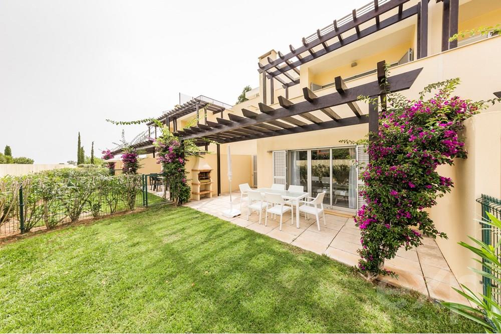 DUPLEX T3 HOUSE  IN LAGUNA RESORT - JUST A FEW MINUTES FROM VILAMOURA -