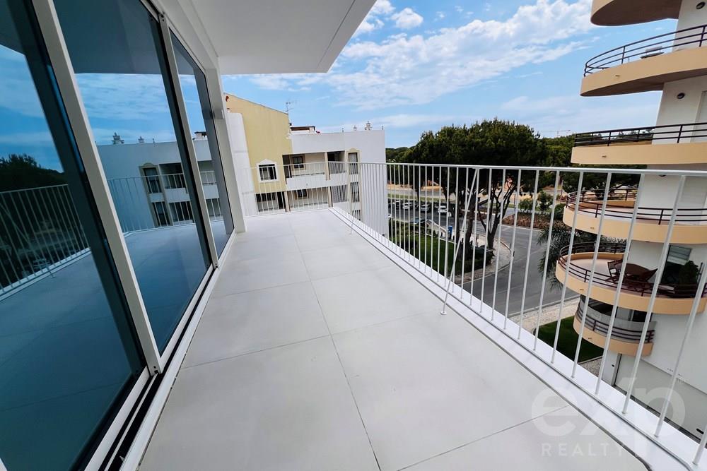 New 3 bedroom apartment in Vilamoura