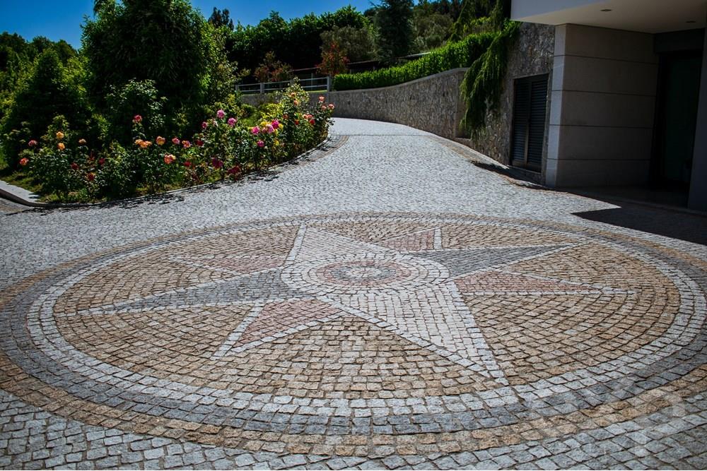 Contemporary Farm in Douro