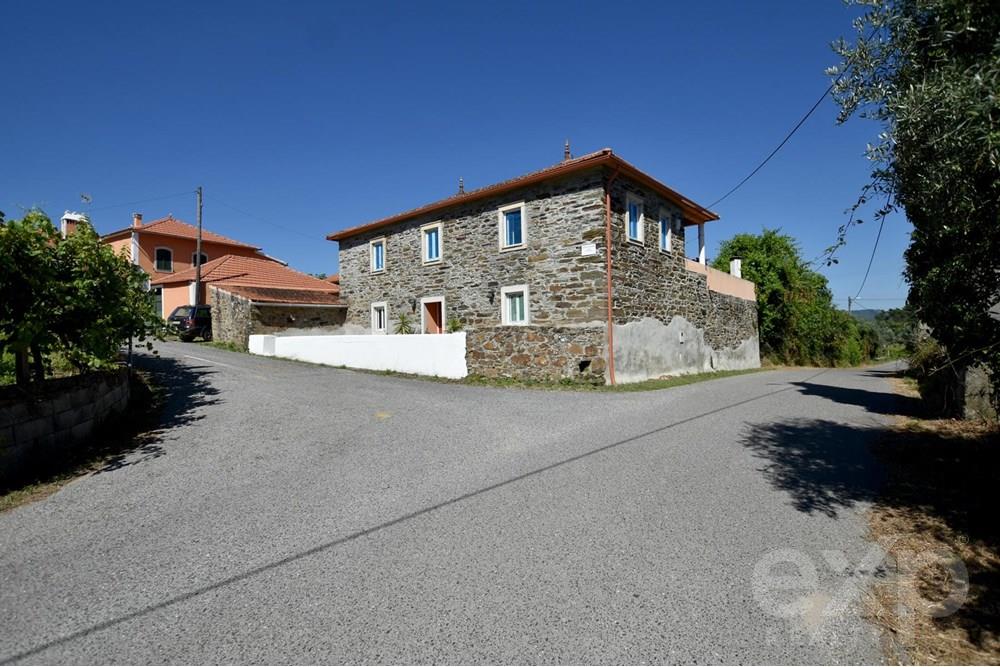 Gorgeous Stone-Built Villa in Tranquil Pedrogao Grande