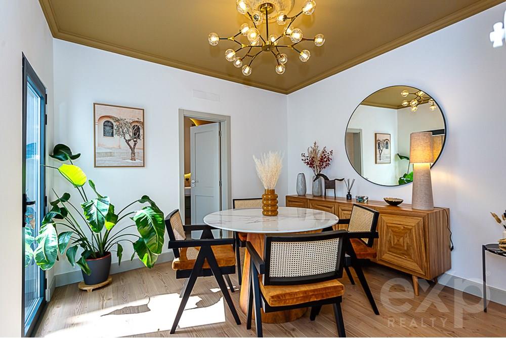 Discover Charm and Elegance in the Heart of Tavira: Fully Renovated and turnkey!