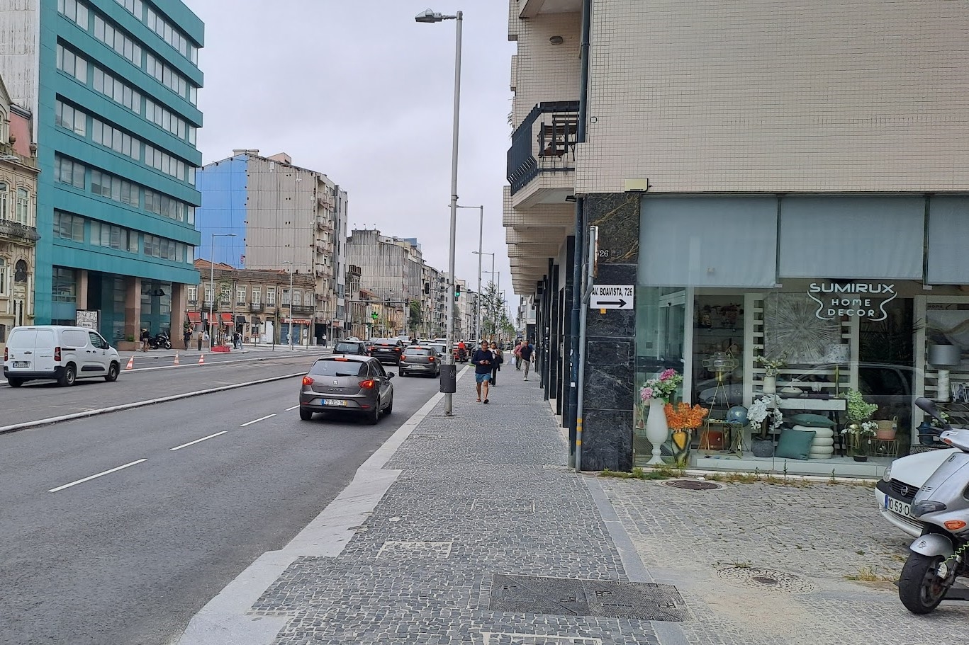 Trespasse Loja de Decoração na Avenida da Boavista no Porto