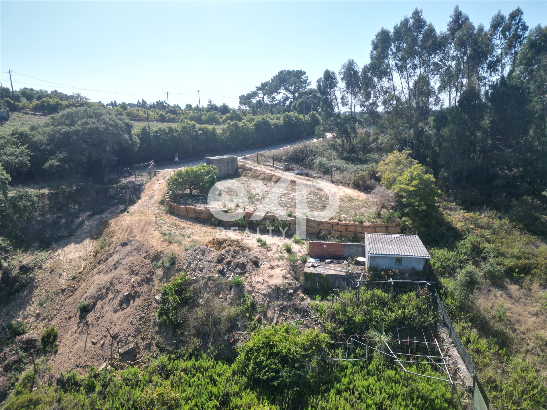 Magnificent plot of land of 7,937 m2, with stunning view, located in Ericeira.