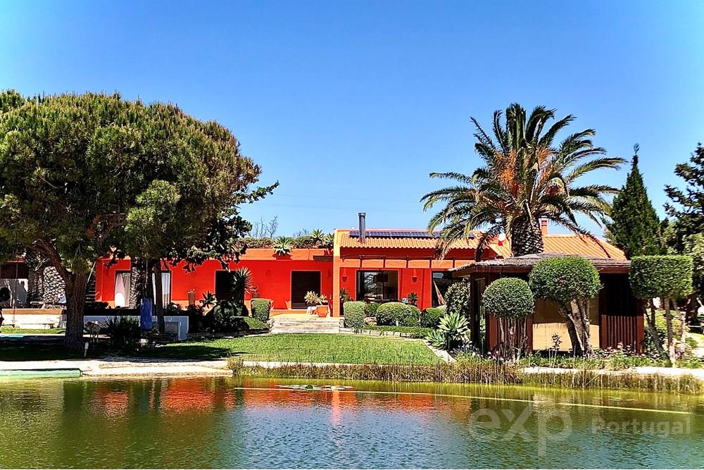 Spectacular Mediterranean Villa in Sagres, Portugal