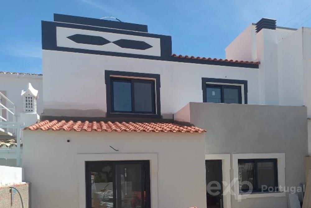 Lindíssima casa com T3 com piscina