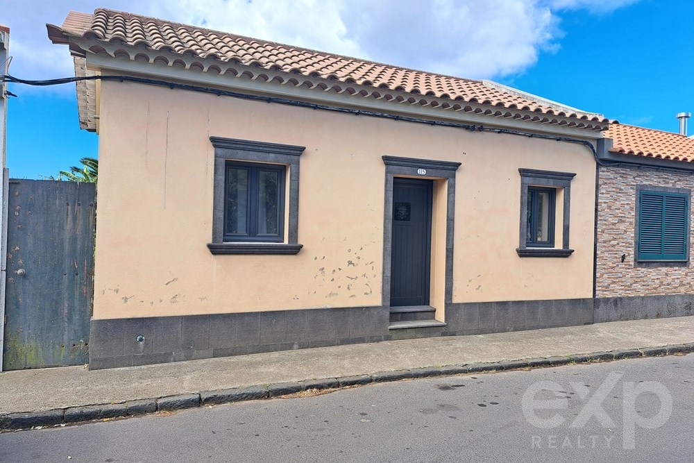 House in Arrifes, Ponta Delgada