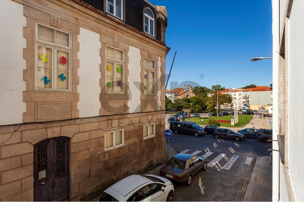 Apartamento T2 renovado em Cedofeita, Porto